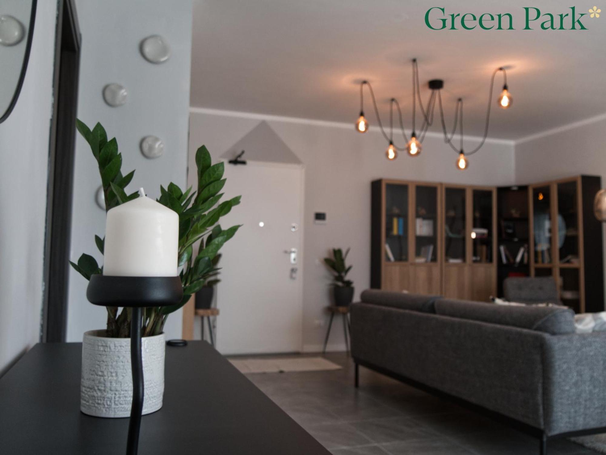 Green Park Сан Донато Миланезе Екстериор снимка